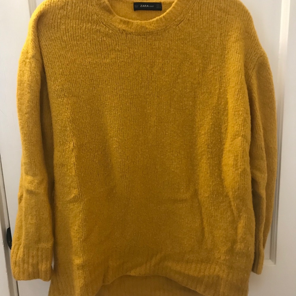 ZARA Mustard colored sweater